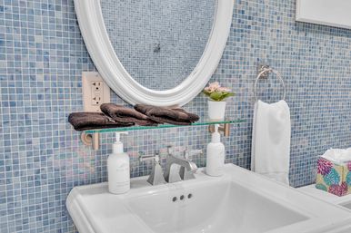 The Modern Castle: Luxury 8-BR Estate with Pool & Rooftop Lounge for Groups image 130