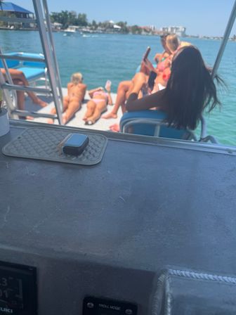 Captained Sandbar/Island Hopping Party Charter image 18