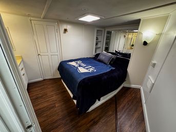 80ft Private Yacht Charter for Parties in San Diego Bay image 16