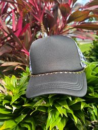 Mobile Hat Bar Miami: Create a Custom-Designed Trucker image 10