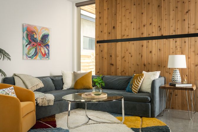 Modern Villa with Heated Cowboy Pool + Outdoor Movie Theater, 6 Mins from Downtown image 53