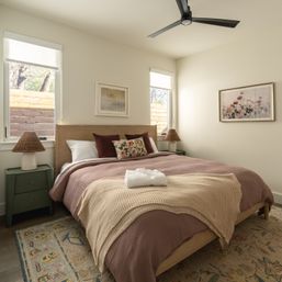 Outdoor Oasis: Heated Cowboy Pool, Infrared Sauna, Golf, Games + Gym image 11