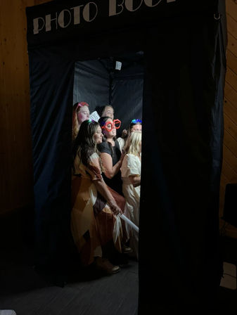 Photo & Content Rentals for Airbnbs & Hotels: Photo Booth, Backdrop, Selfie Stand, Lighting (Free Delivery) image 9