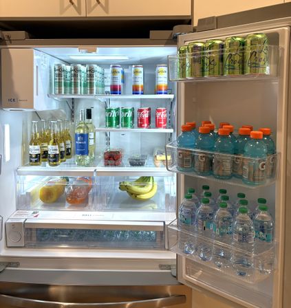 Food & Drink Rentals for Airbnbs & Hotels: Frozen Drink & Espresso Martini Maker, Bar Setups (Free Delivery) image 15