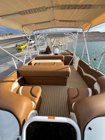 Boat rental at lake pleasant - No need to tow - Speedboats, Pontoons and surf boats image 36