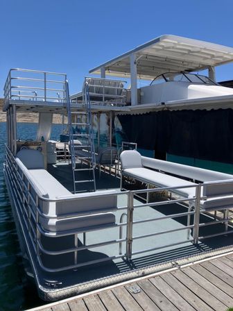 Party Boat at Lake Pleasant with slide - up to 22 passengers - Captained - Killer sound system image 10