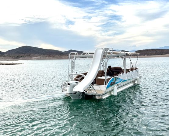 Boat rental at lake pleasant - No need to tow - Speedboats, Pontoons and surf boats image 33