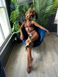 Boudoir Photography Mini Sessions with Makeup for your Party! image 20