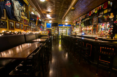 AJ Hudson's Public House: Soccer Bar with Covered Patio image 4