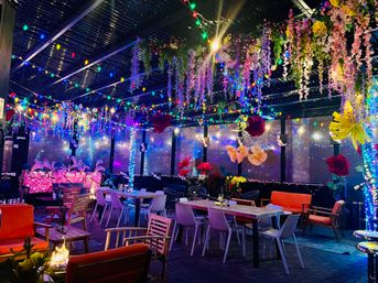 The Dandy Crown's Secret Garden Pop-Up image 1