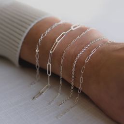 Mobile Permanent Jewelry Experience: Bachelorettes, Birthdays & More image 31