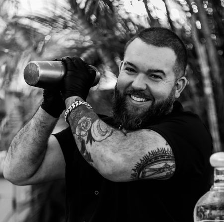 Cocktails, Vibes, and VIP Service: Your Personal Bartender for Any Celebration image 3