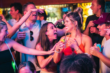 Pete's Dueling Piano Bar - Austin Texas image 4