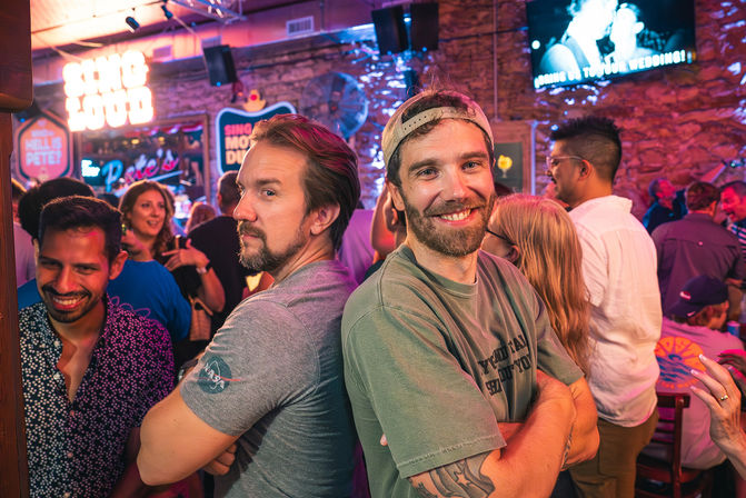 Pete's Dueling Piano Bar - Austin Texas image 10