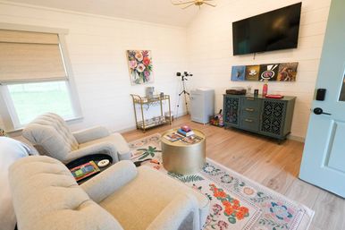 Laurel Court Cottages: The Pickleball Getaway in Fredericksburg image 17