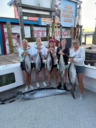 Destin Offshore Fishing Charter — Trolling, Reefs & More image 17