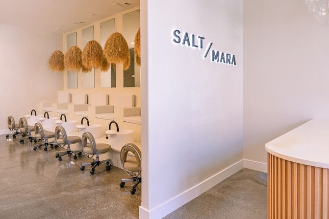 Saltmara Chicago - A Nail Oasis image 5