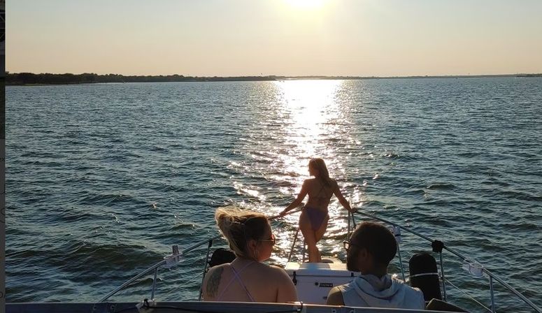 Party Boat for up to 30 with Mutineers Charters on Lake Lewisville (4 Hour Charter) image 13