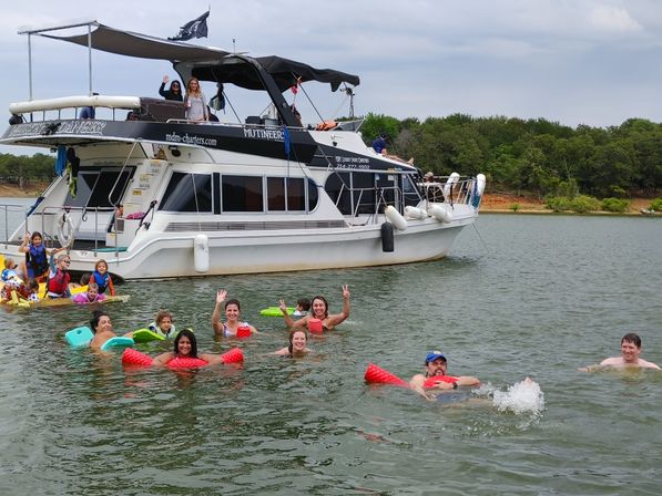 Party Boat for up to 30 with Mutineers Charters on Lake Lewisville (4 Hour Charter) image 10