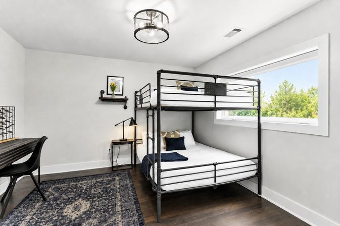 Urban Cowboy Rooftop Style w/ Fire Pit & Wet Bar - Incredible Skyline Views! image 28