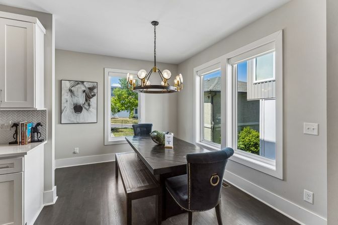 Urban Cowboy Rooftop Style w/ Fire Pit & Wet Bar - Incredible Skyline Views! image 10