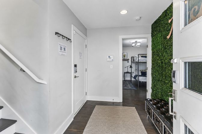 Urban Cowboy Rooftop Style w/ Fire Pit & Wet Bar - Incredible Skyline Views! image 31