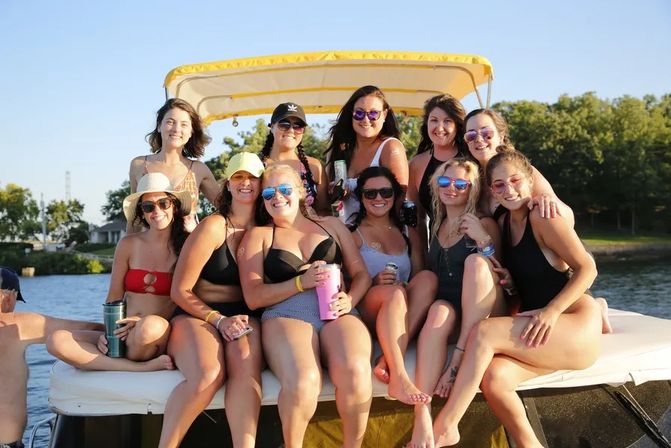 Yacht & Party Bus Rentals for the Ultimate Party on Water image 1