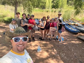 Verde River Kayak + Brewery: Guided Float Through the Sedona Wine Country image 9