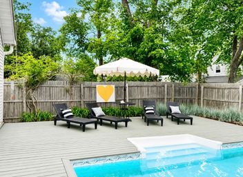 Oasis in the heart of Greenport image 1