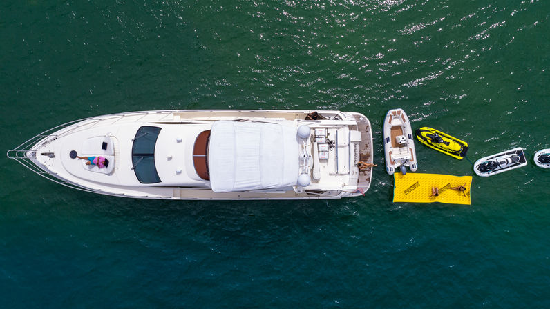 Yacht Charters 30a, Luxury Pontoon Rentals 30a, Tiki Boat Rentals Destin, Yacht Charters Destin, Yacht Charters Panama City image 8