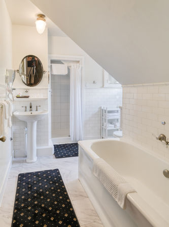 The Charles Napa Valley - Inclusive & Artfully Designed Boutique Hotel in Downtown Napa image 27