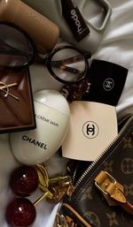 Main Character Gifting: Curated Luxury Gift Boxes image