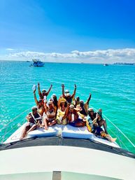 5-Star Luxury Yacht Charter in Miami — 55' Fairline with Captain & Stewardess image 13